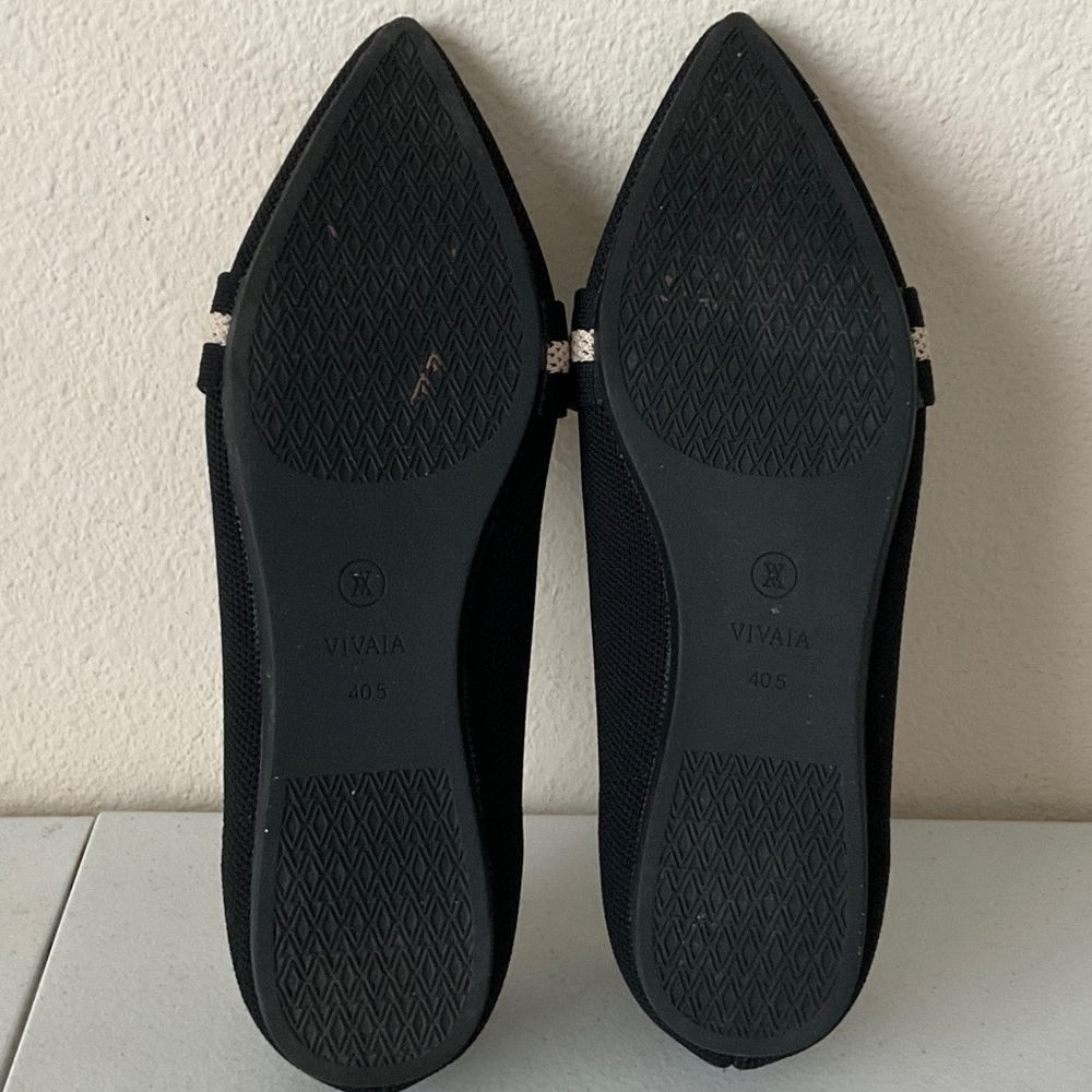 Vivaiia Black and Cream Loafers - Picture 6 of 6
